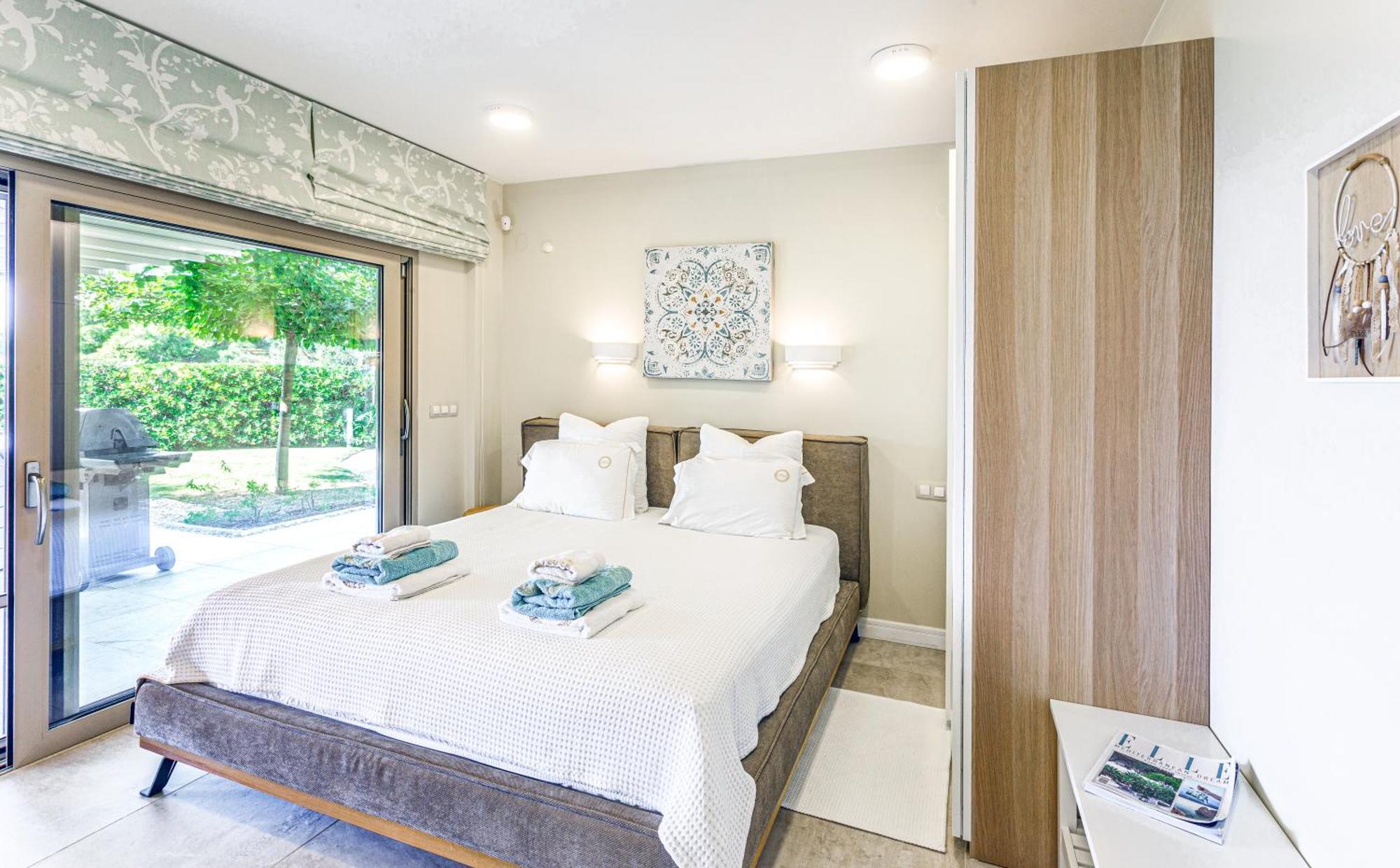 A&A Luxury Beach Villas Никити Екстериор снимка