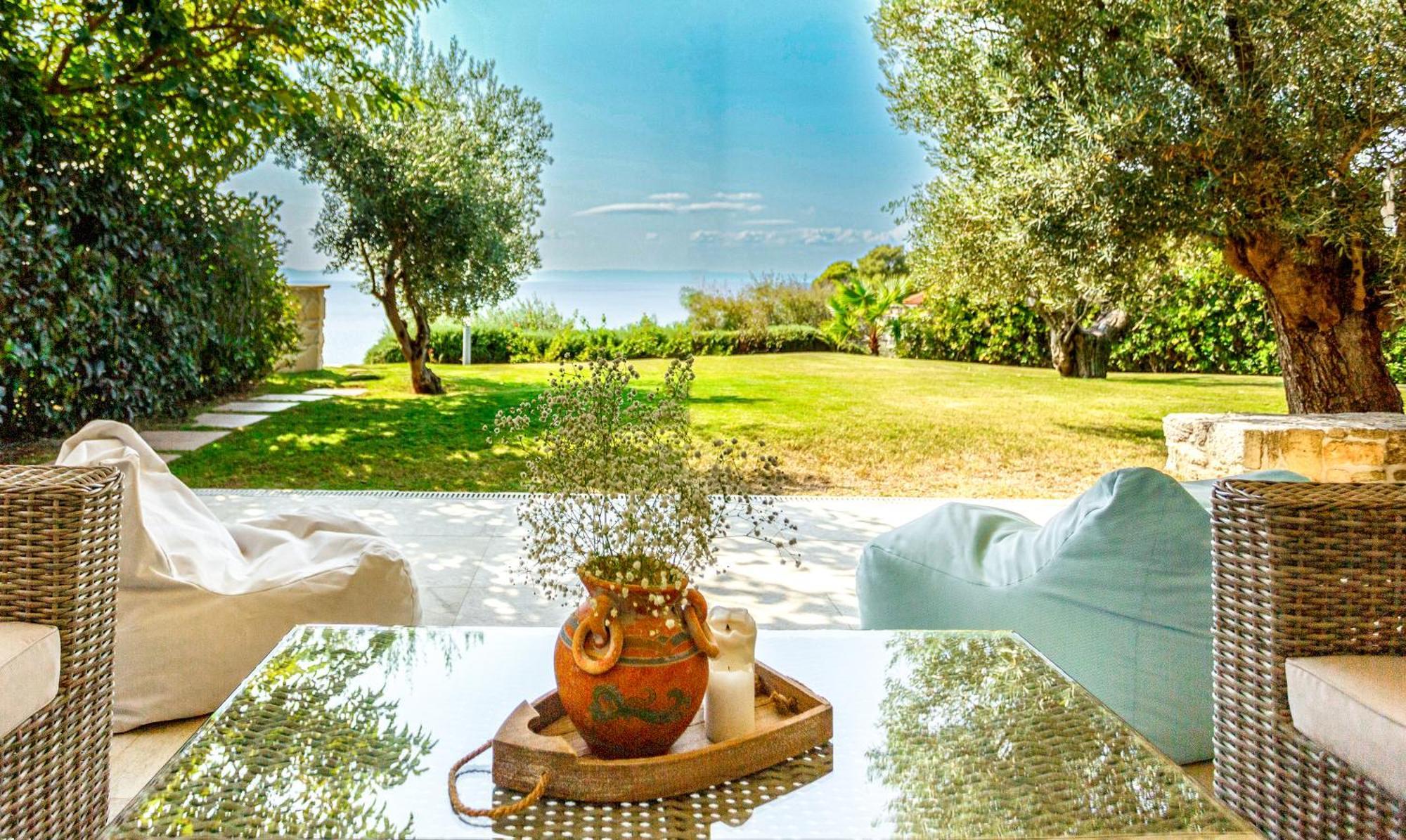 A&A Luxury Beach Villas Никити Екстериор снимка