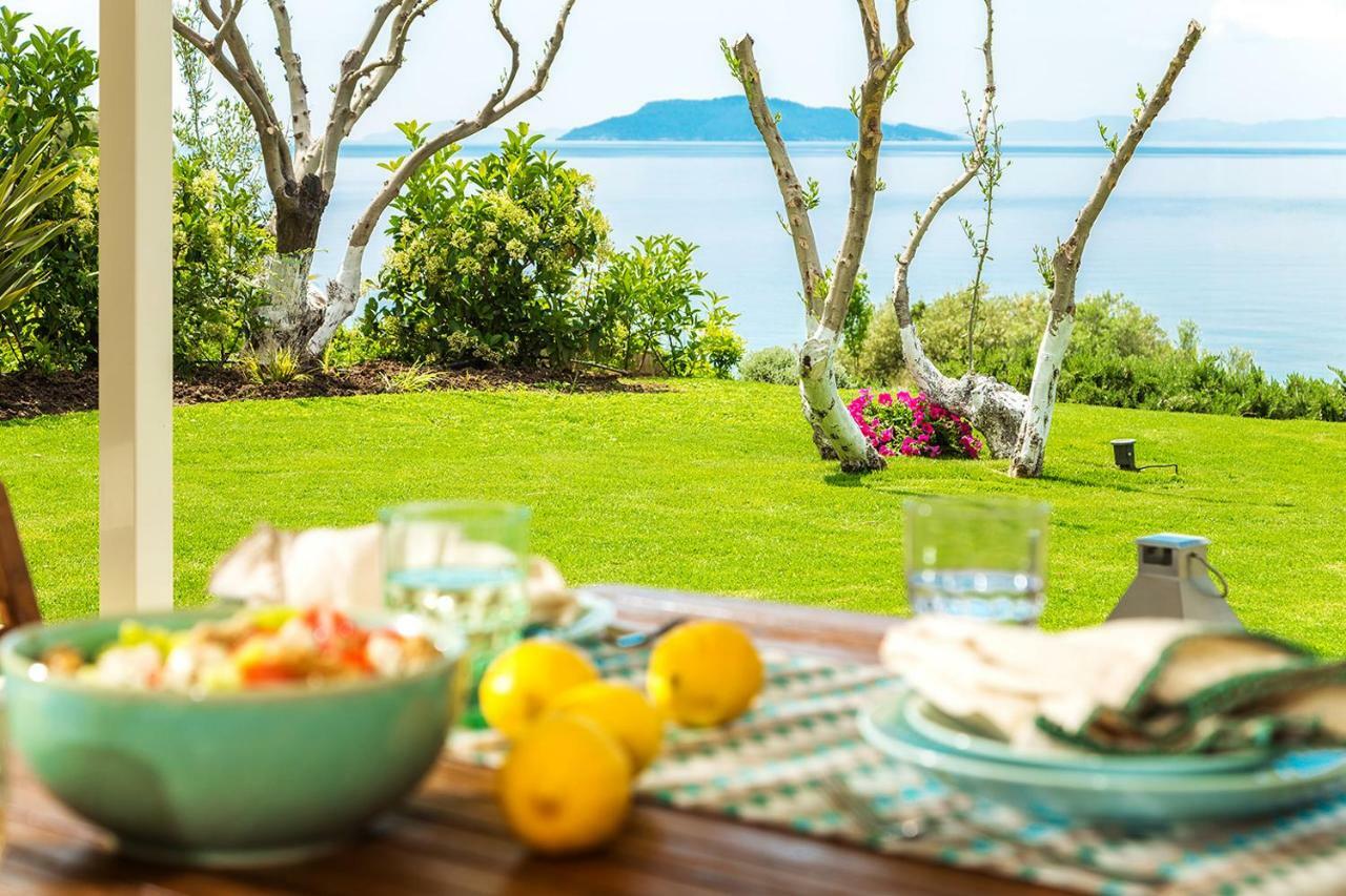 A&A Luxury Beach Villas Никити Екстериор снимка