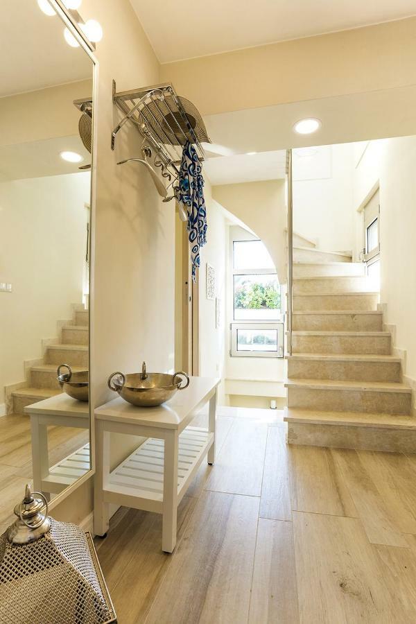 A&A Luxury Beach Villas Никити Екстериор снимка