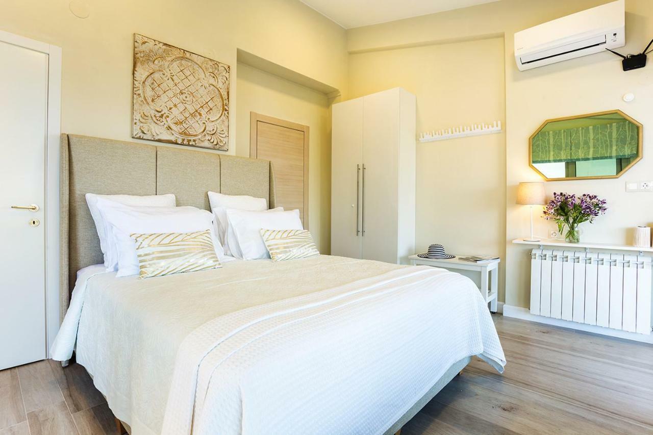 A&A Luxury Beach Villas Никити Екстериор снимка